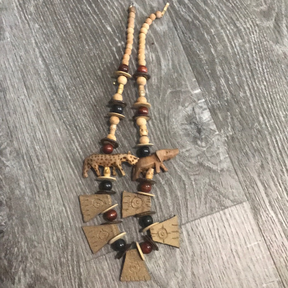 Wooden necklace cheetah and tribal